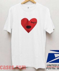 Hearth with wing eyes T shirt